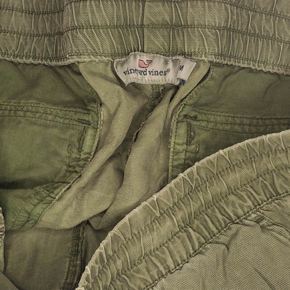 Vineyard Vines Shorts Green Chino Flat Front Drawstring Womens Medium - Picture 4 of 4